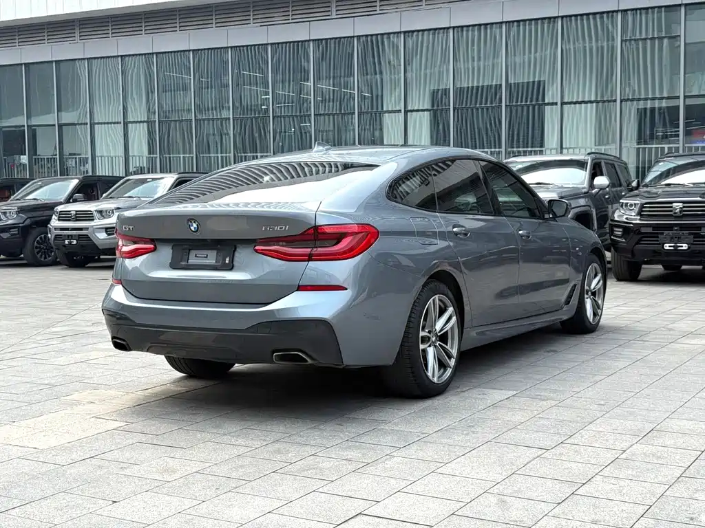 BMW 6 Series GT — миниатюра 9
