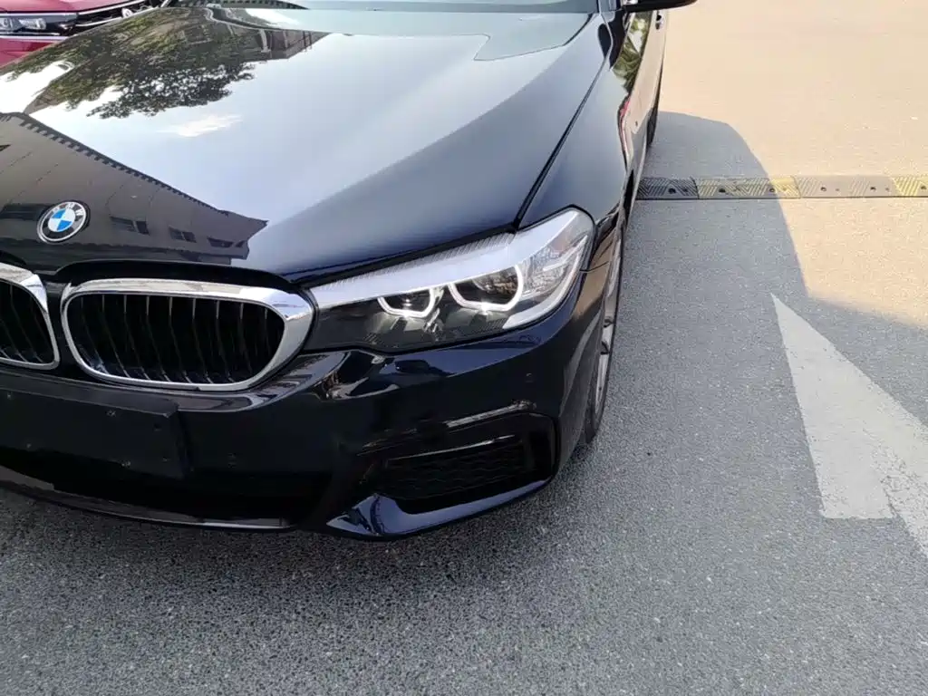 BMW 5 Series (Import) — миниатюра 24