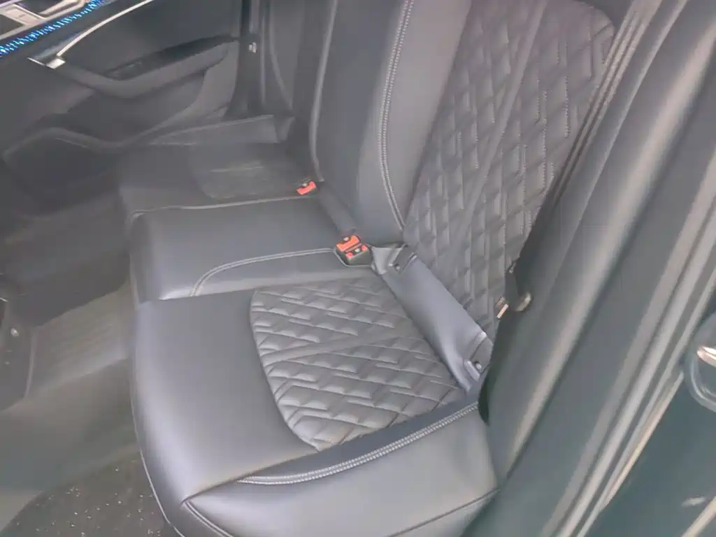 Audi A6L — миниатюра 17