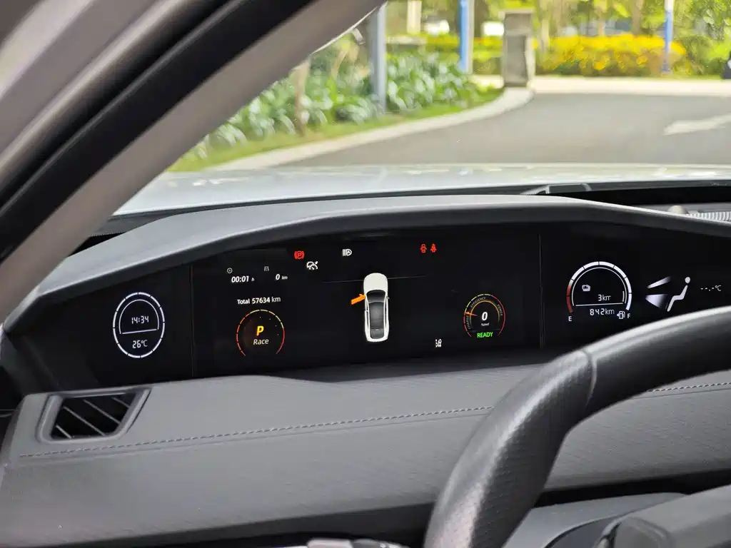 Changan UNI-V iDD — миниатюра 11