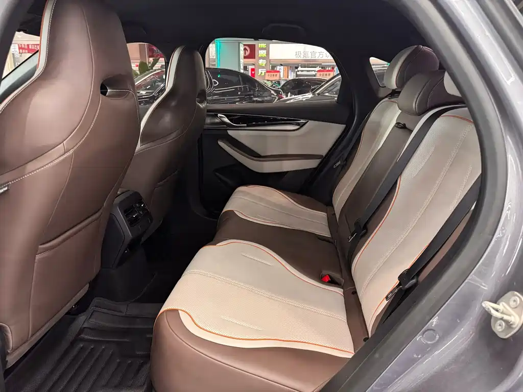 BYD Qin PLUS — миниатюра 6