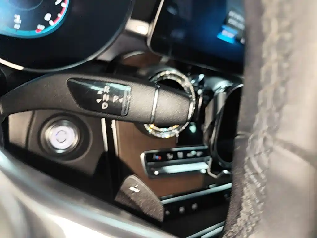 Mercedes-Benz GLC — миниатюра 14