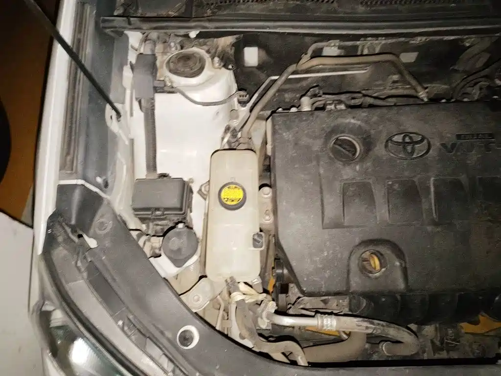 Toyota RAV4 — миниатюра 20