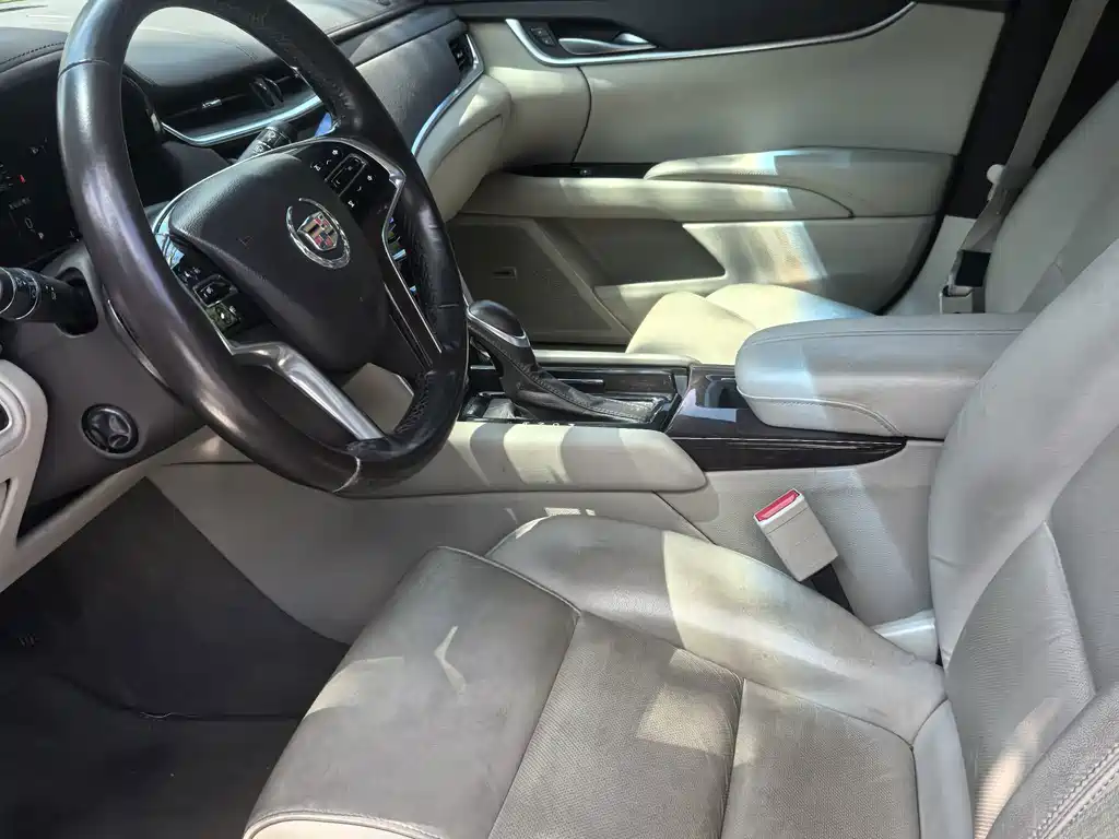 Cadillac XTS — миниатюра 7