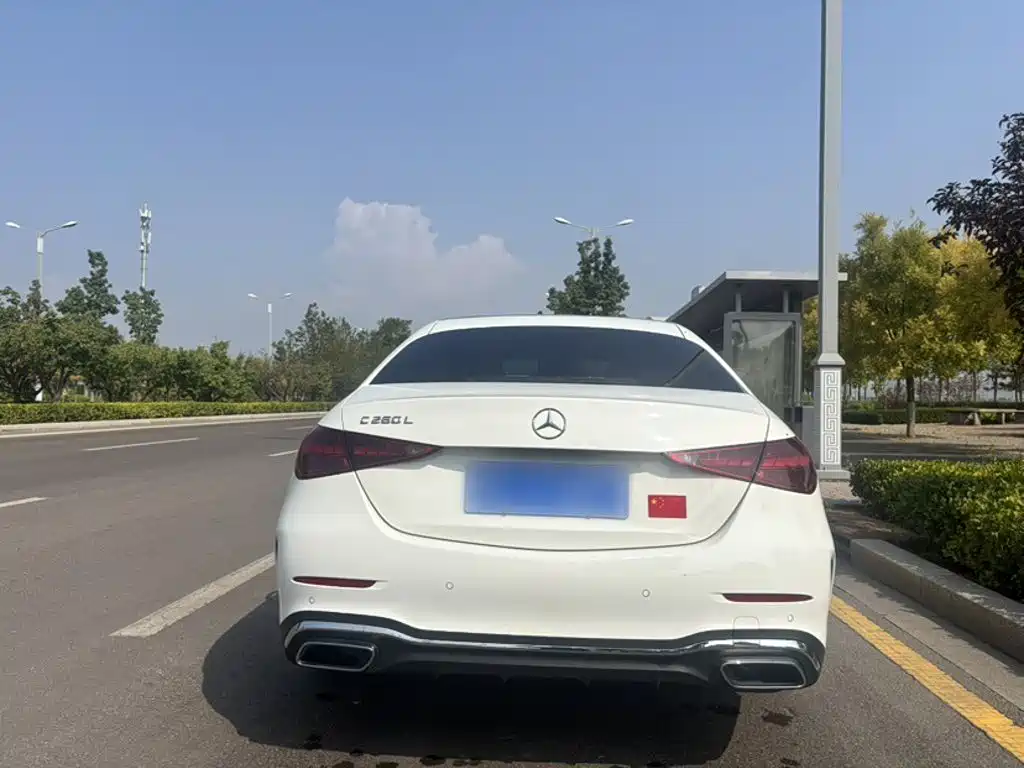 Mercedes-Benz C-Class — миниатюра 10