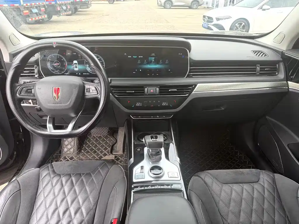 Hongqi HS5 2019 2.0T