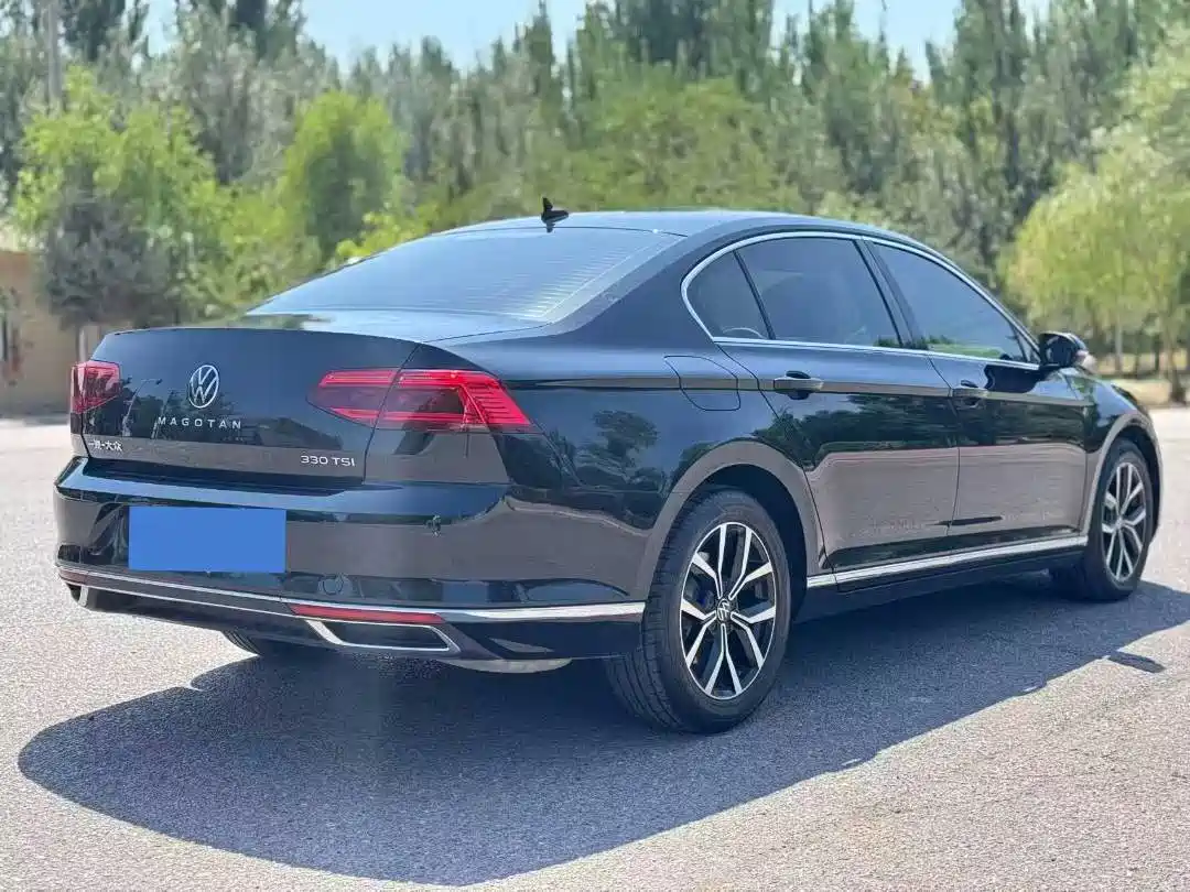 Volkswagen Magotan