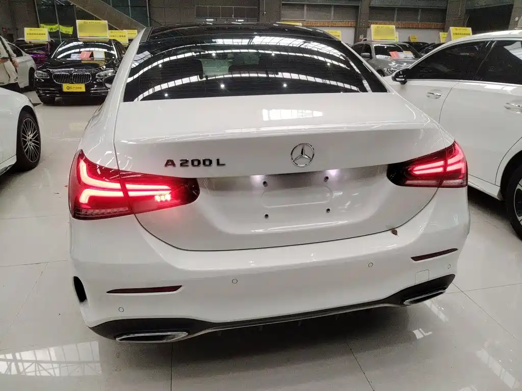 Mercedes-Benz A-Class A 2021 A 200 L Sport Fashion