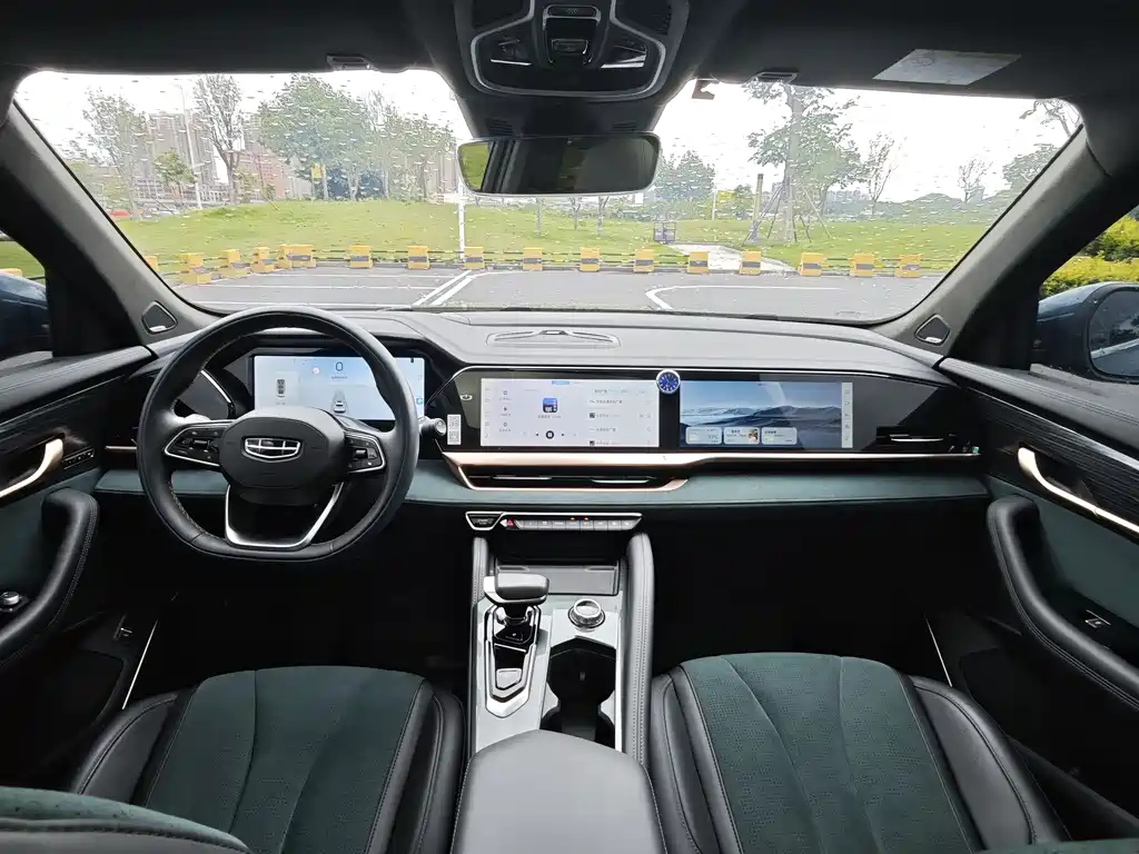 Geely Monjaro L 2021 2.0TD AT Flagship