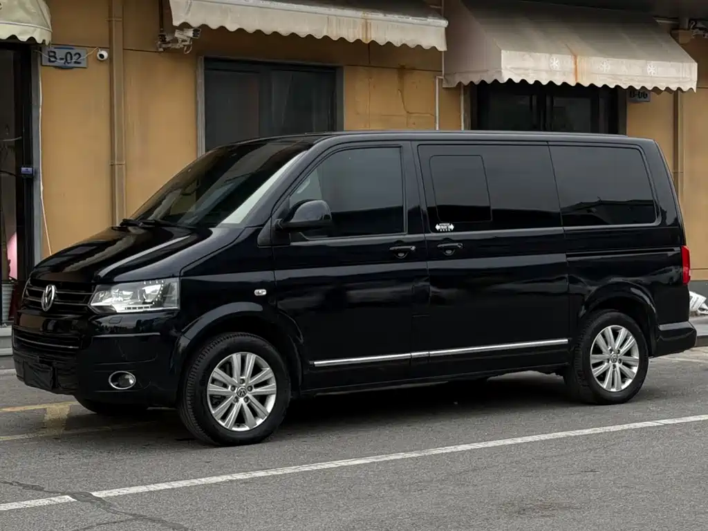 Volkswagen Multivan 2014