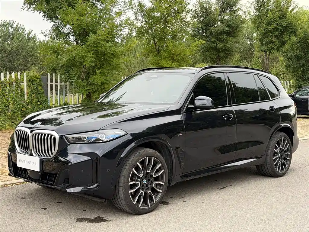 BMW X5 2025 xDrive 40Li Premium M Sport