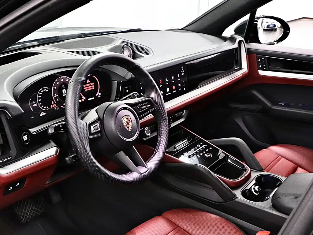 Porsche Cayenne — миниатюра 11