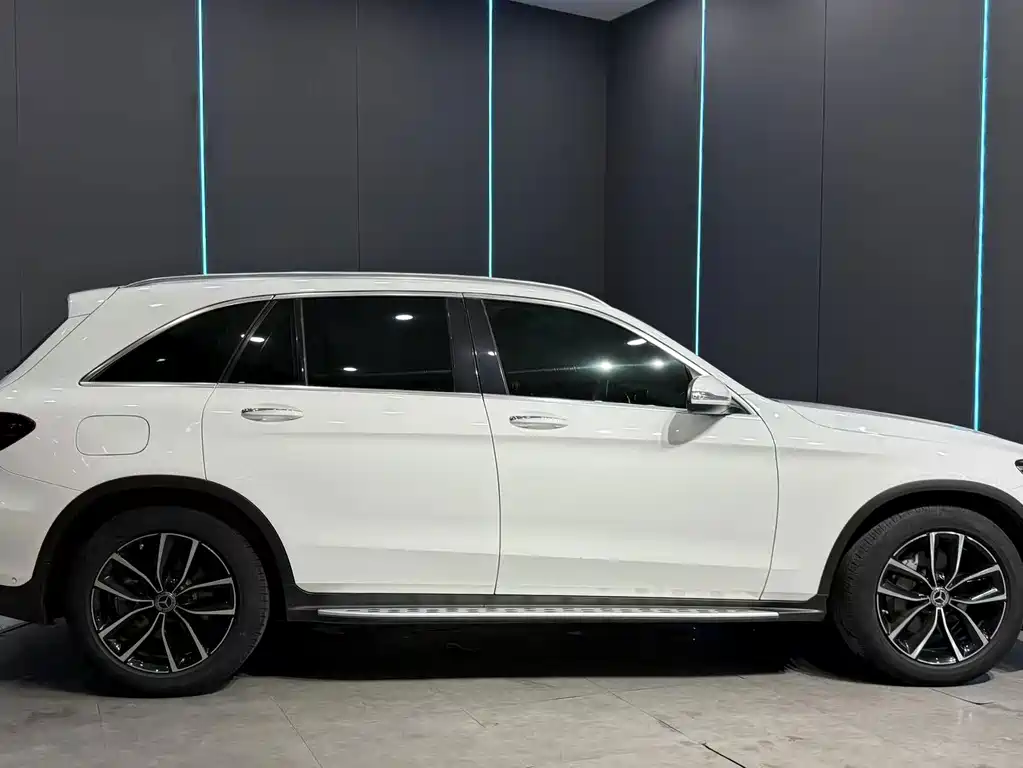 Mercedes-Benz GLC — миниатюра 5
