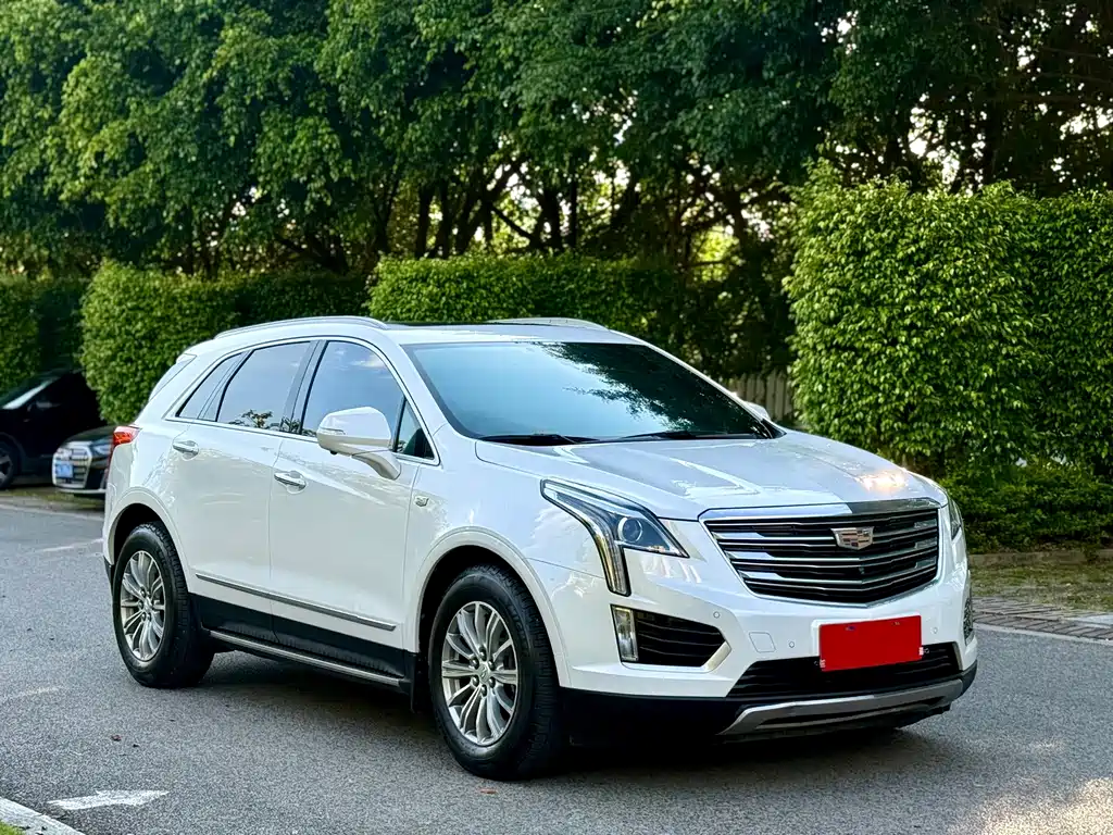 Cadillac XT5 — миниатюра 3
