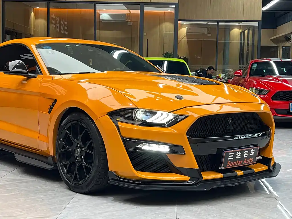 Ford Mustang — миниатюра 10