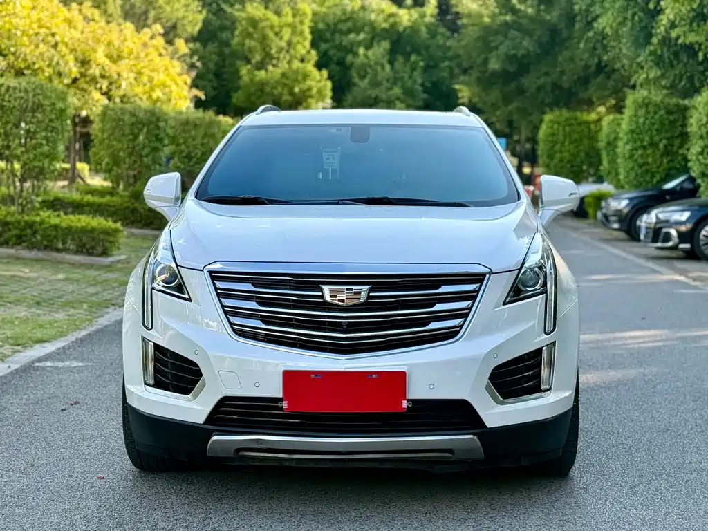 Cadillac XT5 — миниатюра 2