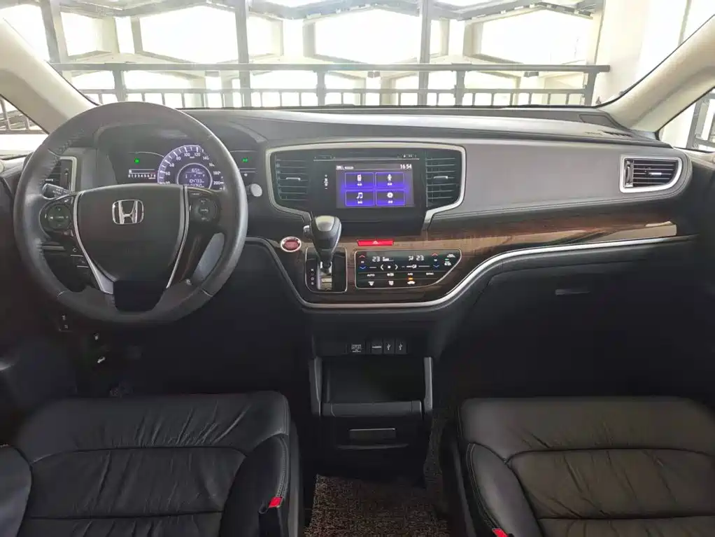 Honda Odyssey — миниатюра 9