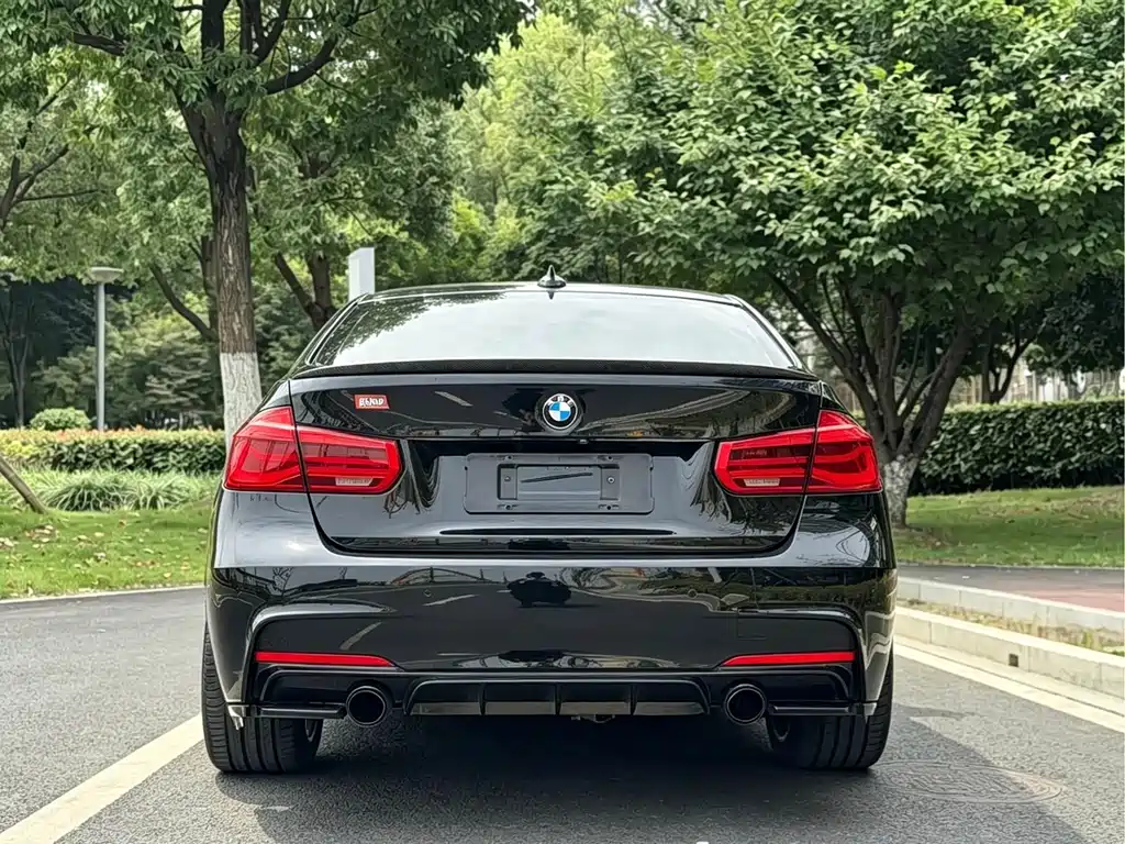 BMW 3 Series — миниатюра 11