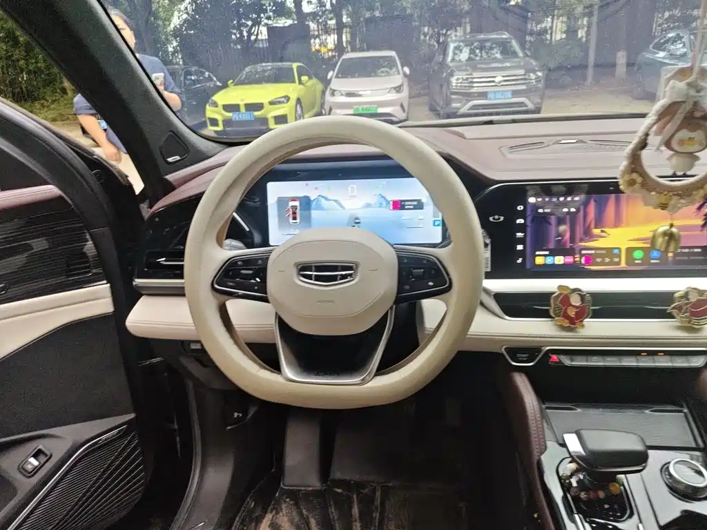 Geely Xingyue L — миниатюра 3