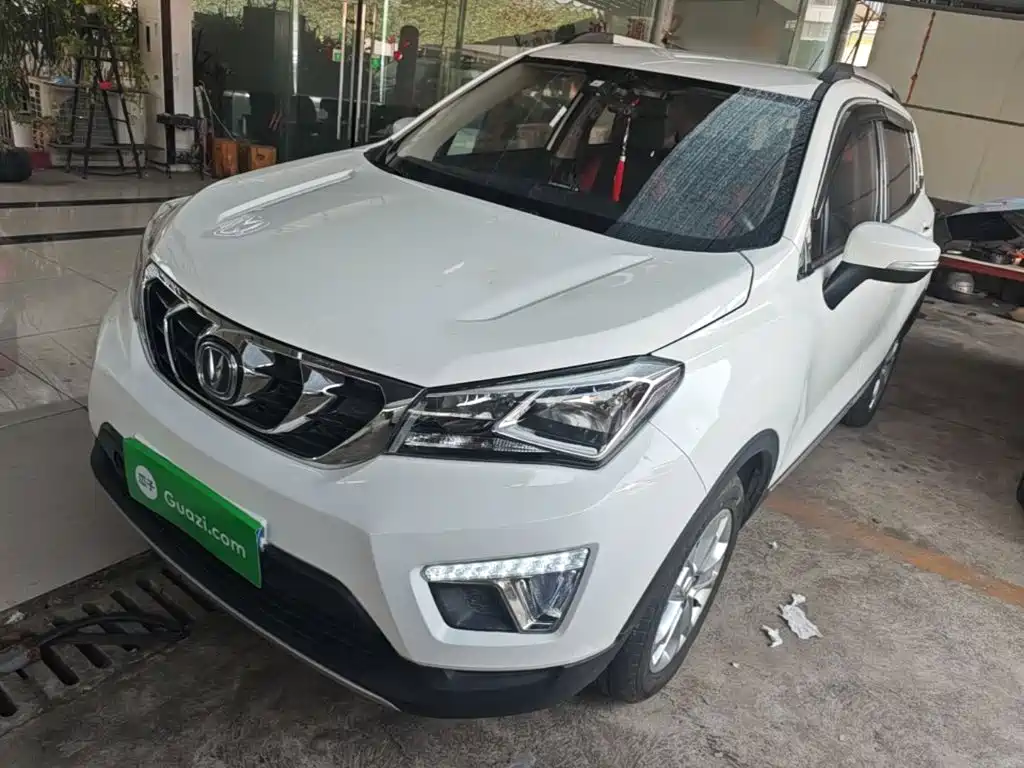 Changan CS15