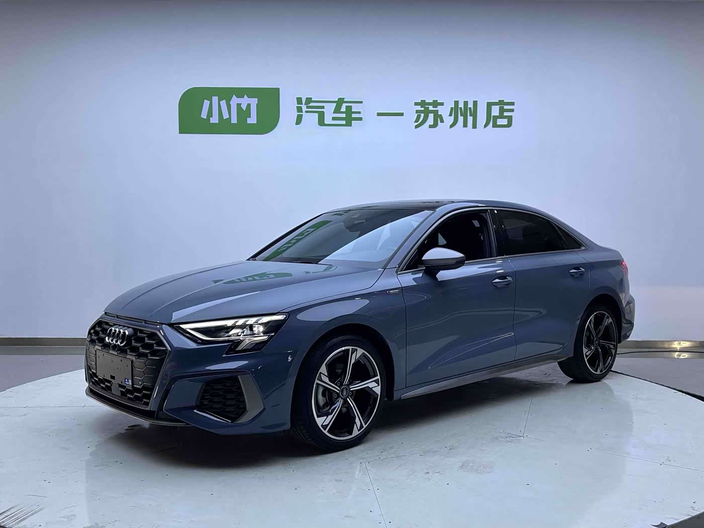Audi A3 1.4 л 2022 г. Серебристо-серый, пробег 36000 км
