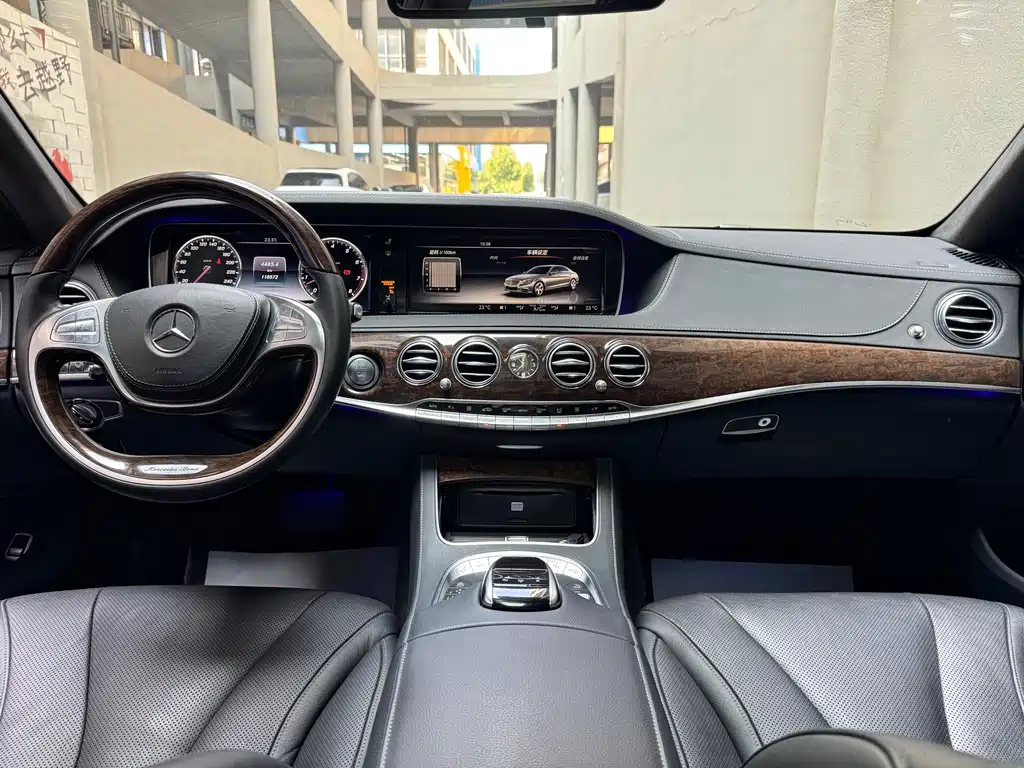 Mercedes-Benz S-Class — миниатюра 10