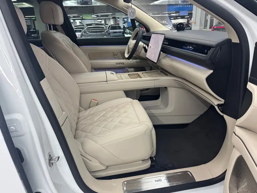 NIO ES8 — миниатюра 4