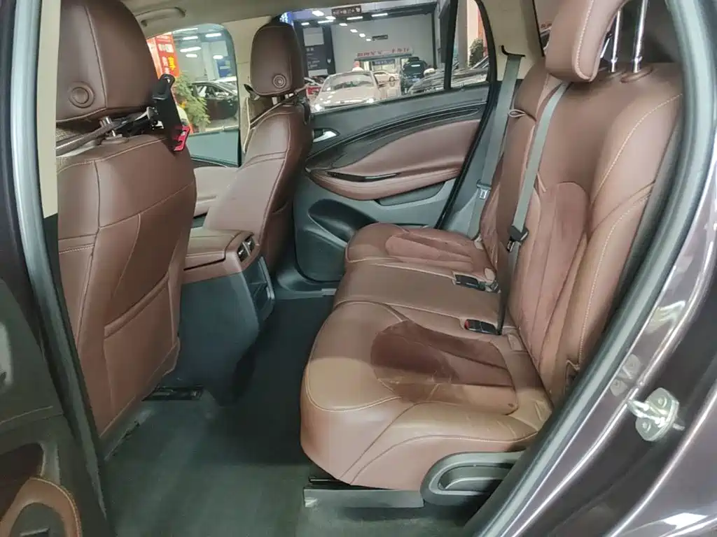 Buick Envision Plus — миниатюра 17