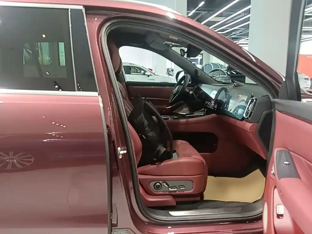 AITO AITO M8 — миниатюра 25