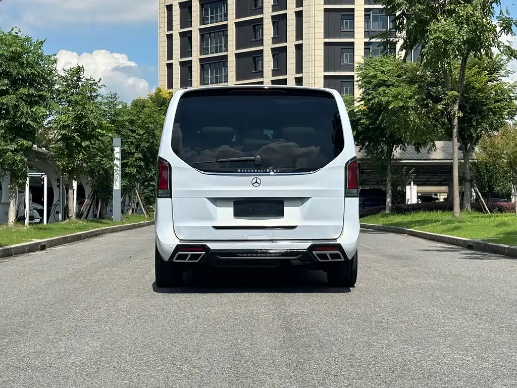 Mercedes-Benz V-Class — миниатюра 5
