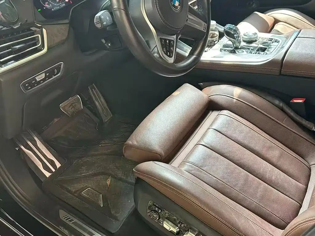 BMW X5 (Import) — миниатюра 5