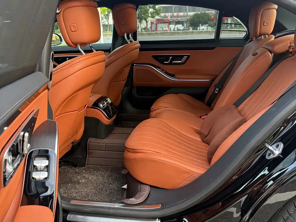 Mercedes-Benz S-Class — миниатюра 8