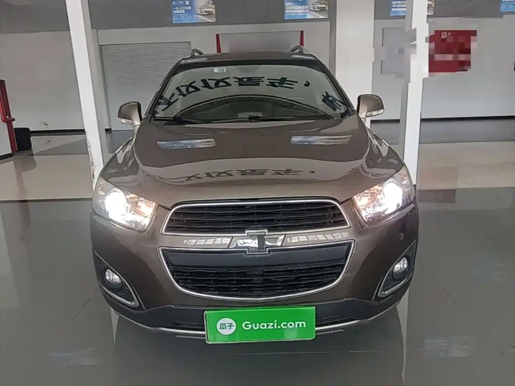 Chevrolet Captiva — миниатюра 3
