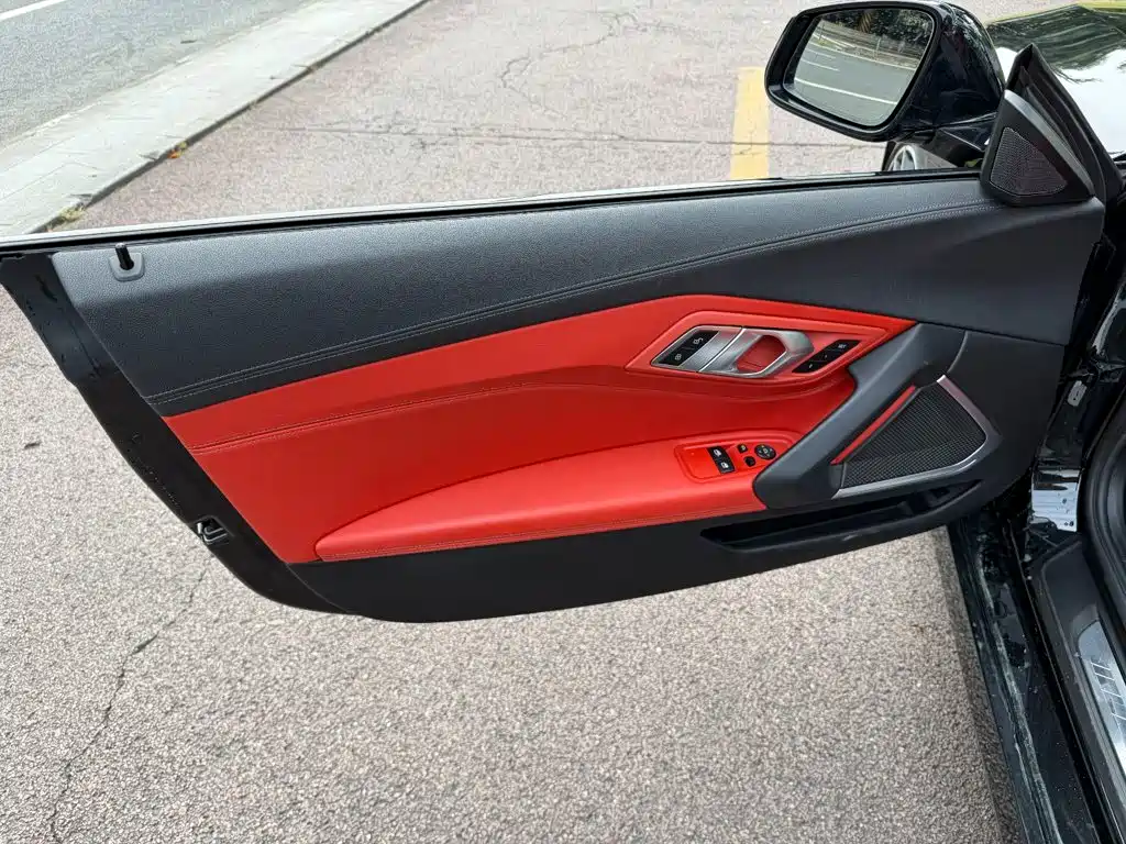 BMW Z4 — миниатюра 6
