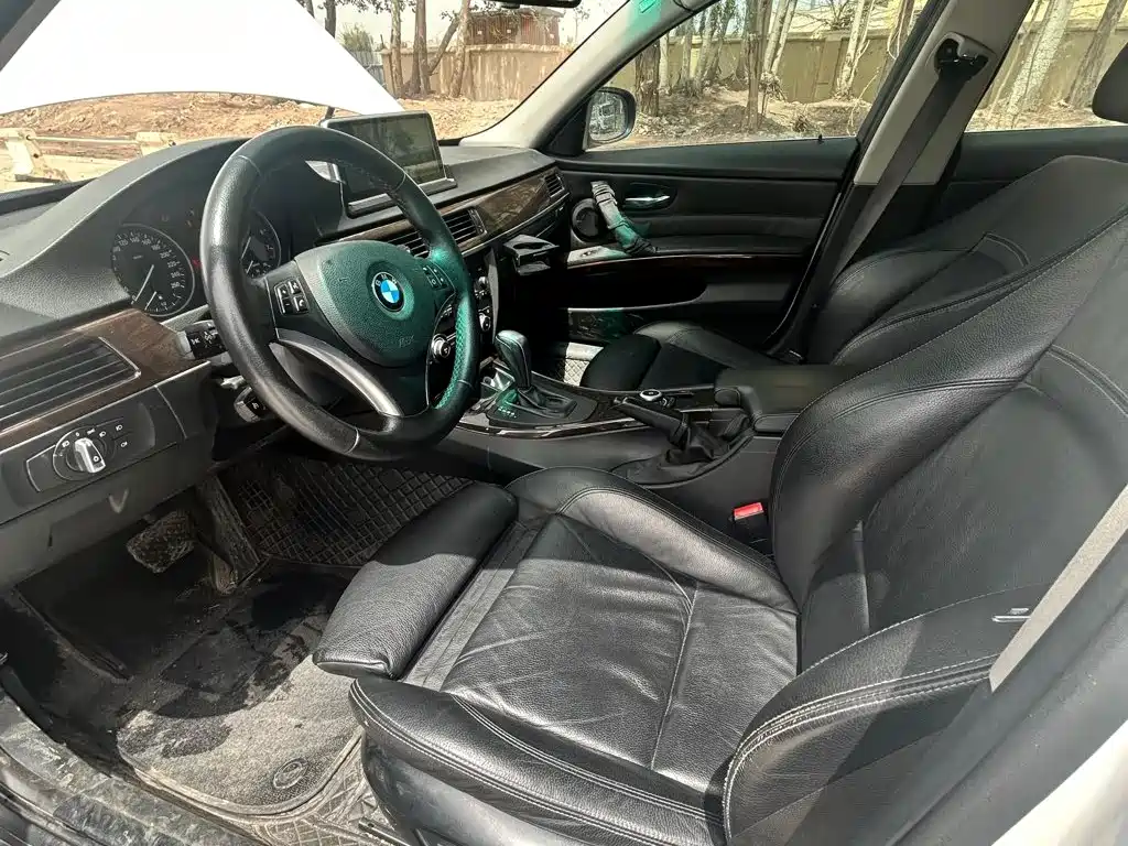 BMW 3 Series — миниатюра 10