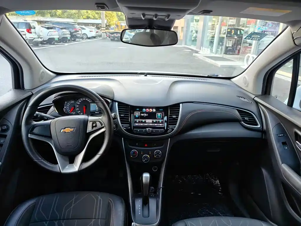 Chevrolet Trax — миниатюра 15
