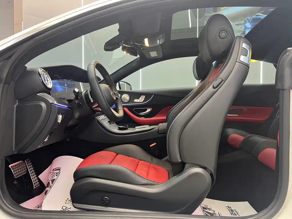 Mercedes-Benz E-Class (Import) — миниатюра 4