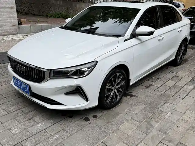 2022 Geely Emgrand GT