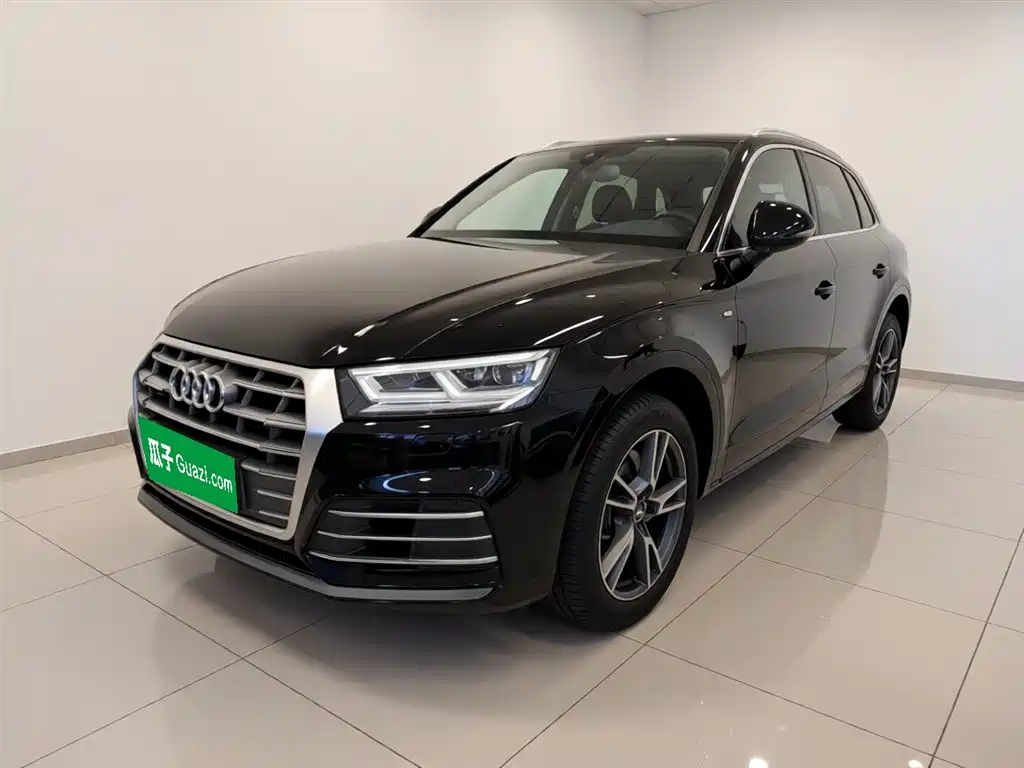 Audi Q5L 2021