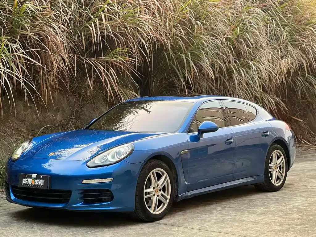 Porsche Panamera 2016