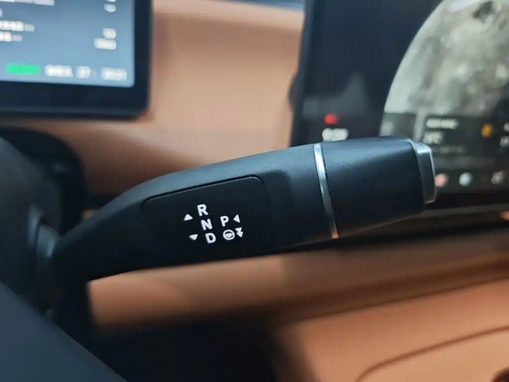 Leapmotor Leapmotor C10 — миниатюра 14
