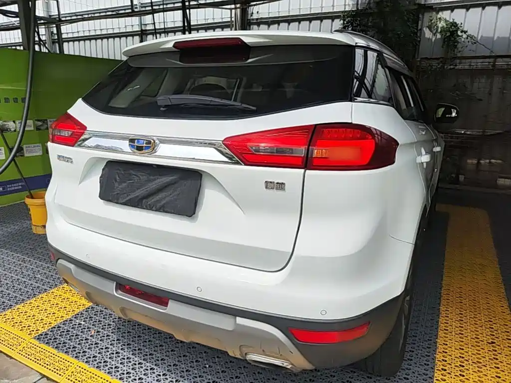 Geely Boyue — миниатюра 7