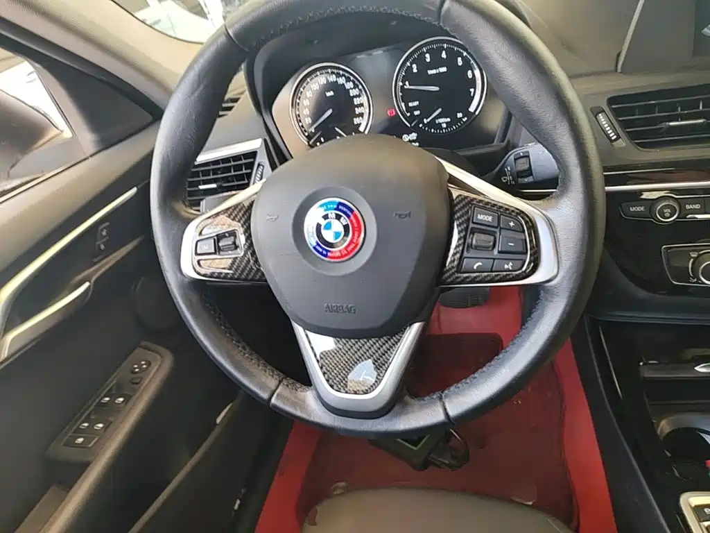 BMW 1 Series — миниатюра 11