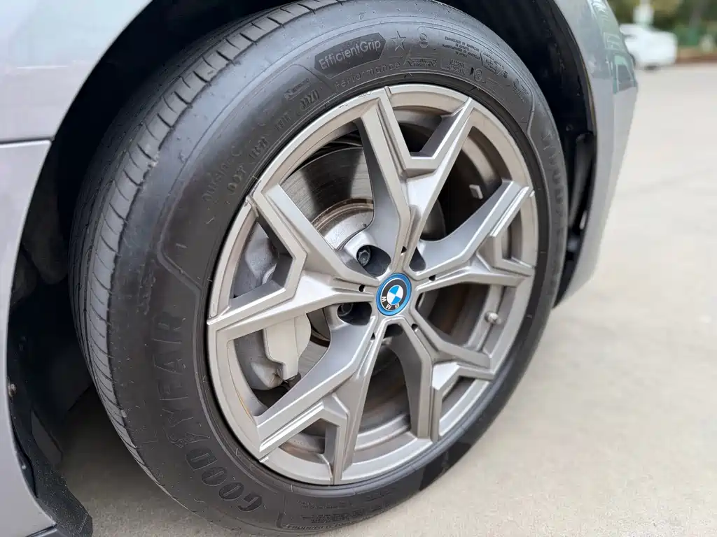 BMW i3 — миниатюра 16