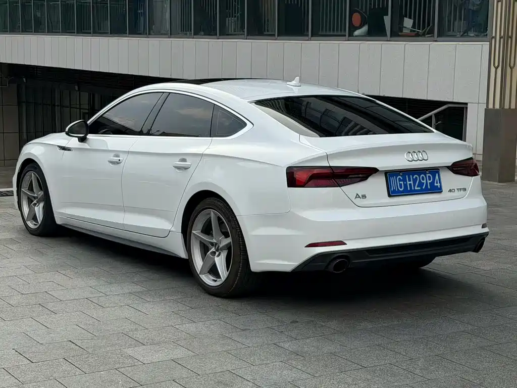 Audi A5 (Import) — миниатюра 7