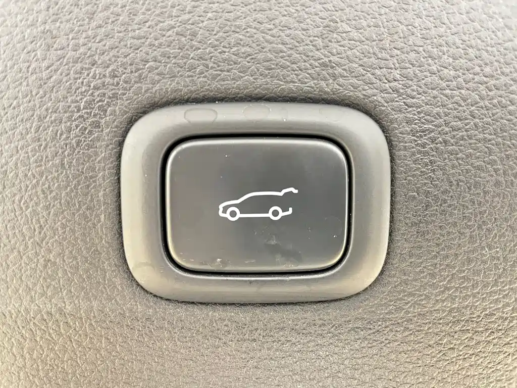 NIO EC6 — миниатюра 20
