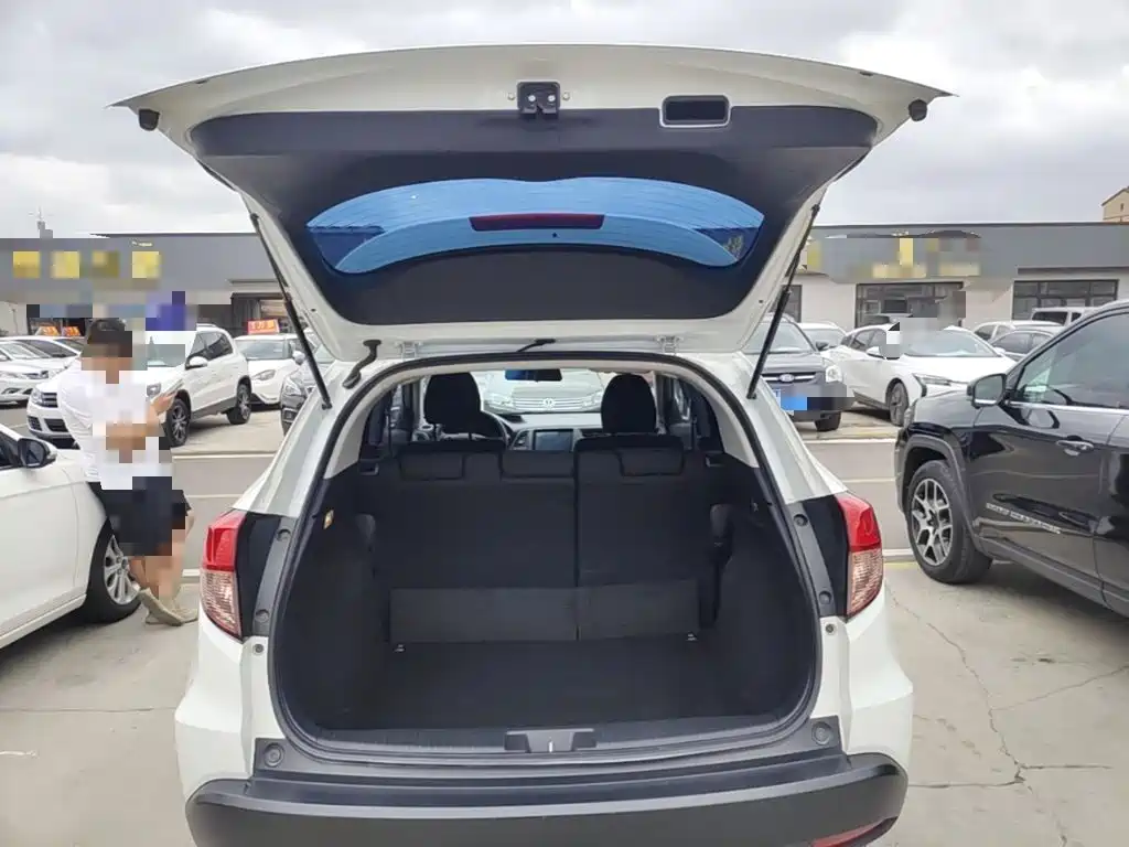 Honda Vezel — миниатюра 19