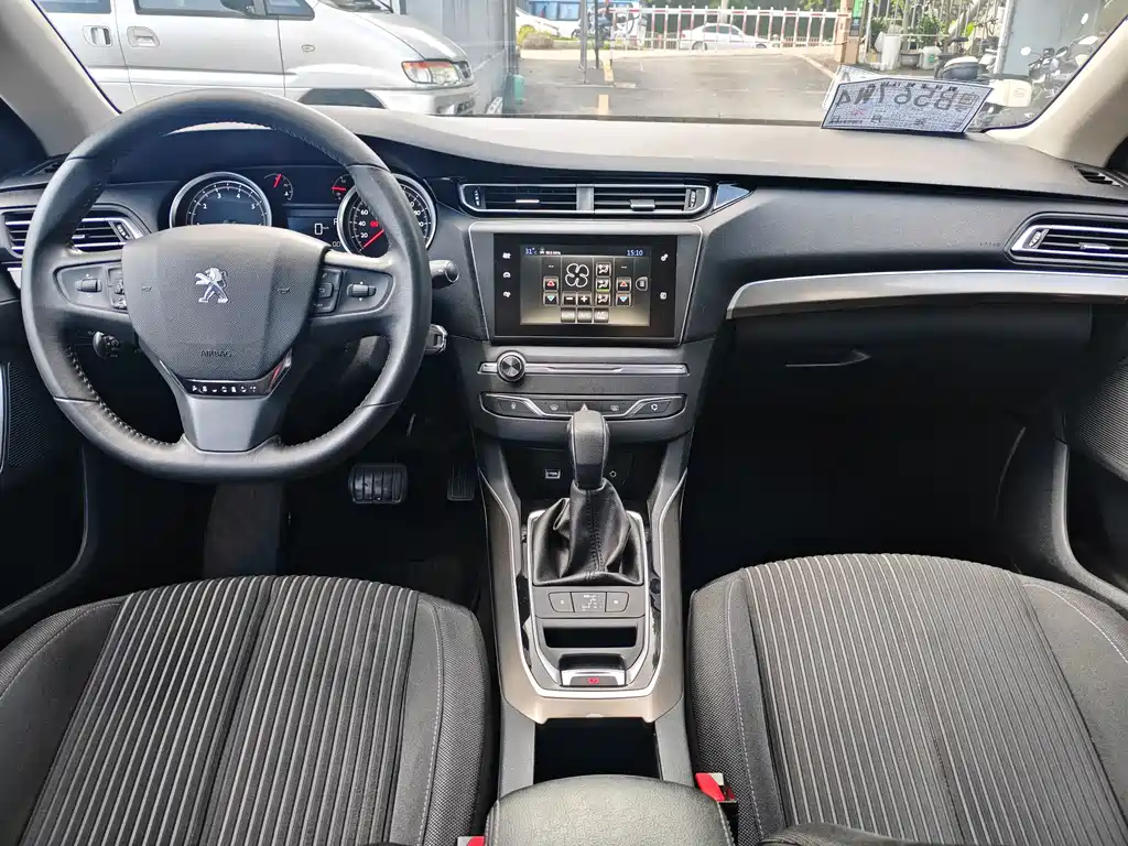 Peugeot 408 — миниатюра 9