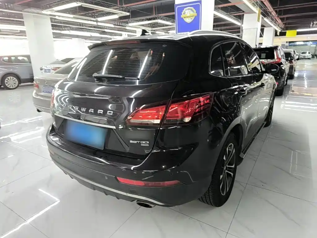 Borgward BX7 — миниатюра 7