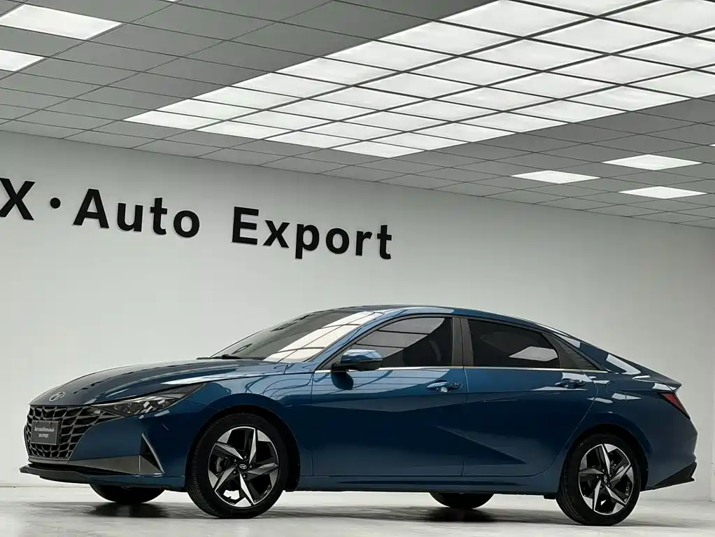 Hyundai Elantra — миниатюра 5